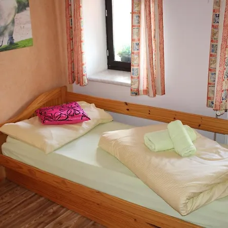 Restaurace A Golf Jested Svetla pod Jestedem
