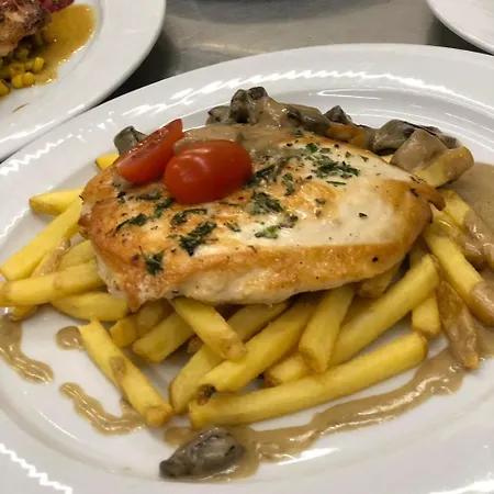 Restaurace A Golf Jested Pensión Svetla pod Jestedem