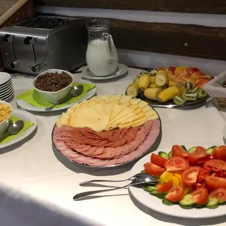 Pensión Restaurace A Golf Jested *
