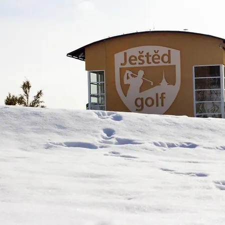 Pensión Restaurace A Golf Jested *
