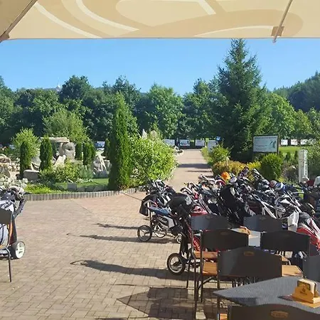 Restaurace A Golf Jested *
