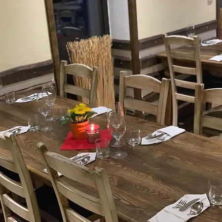 Pensión Restaurace A Golf Jested Svetla pod Jestedem