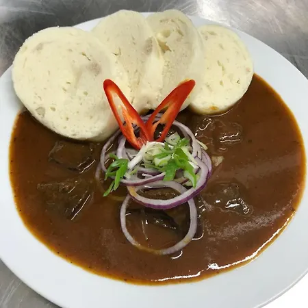 Restaurace A Golf Jested * Svetla pod Jestedem
